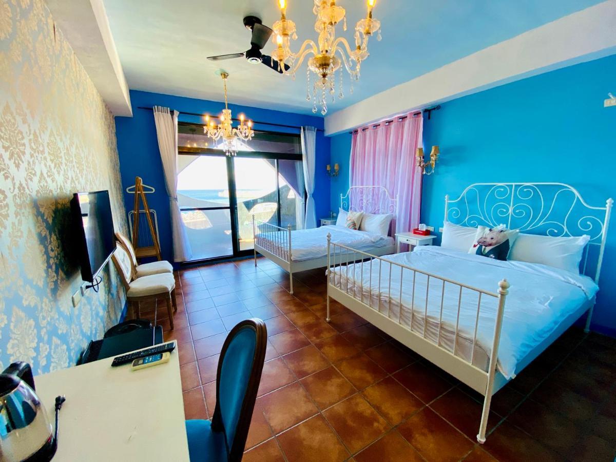 Moon'S Diving House Bed & Breakfast Lyudao Exterior photo
